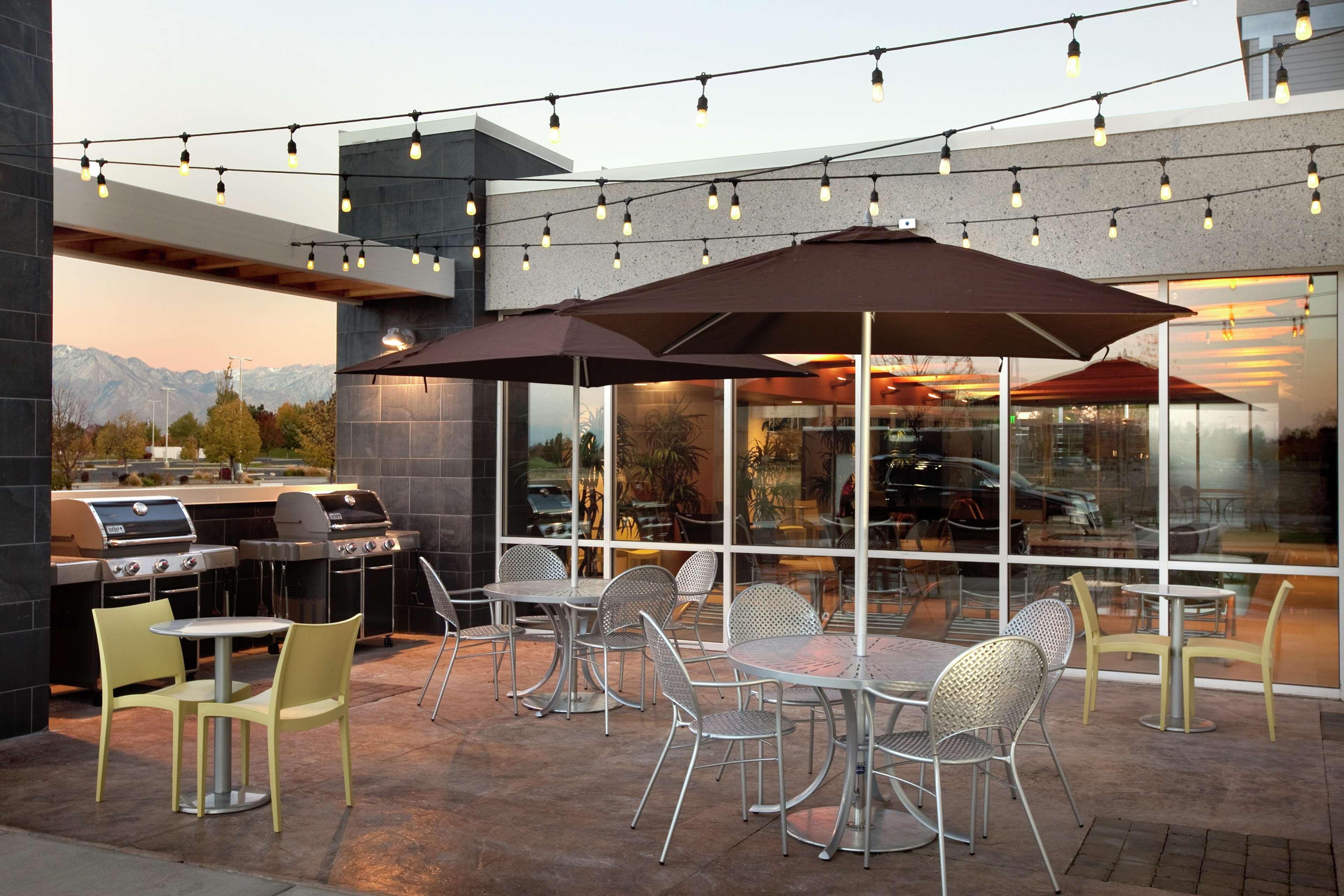 Home2 Suites By Hilton West Valley City Restoran gambar